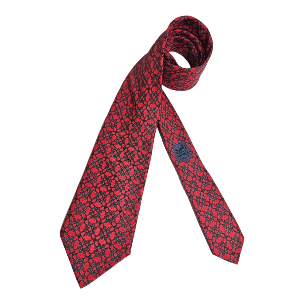 HERMÈS 7127 FA  Red Geometric Silk LUXURY Tie FRANCE